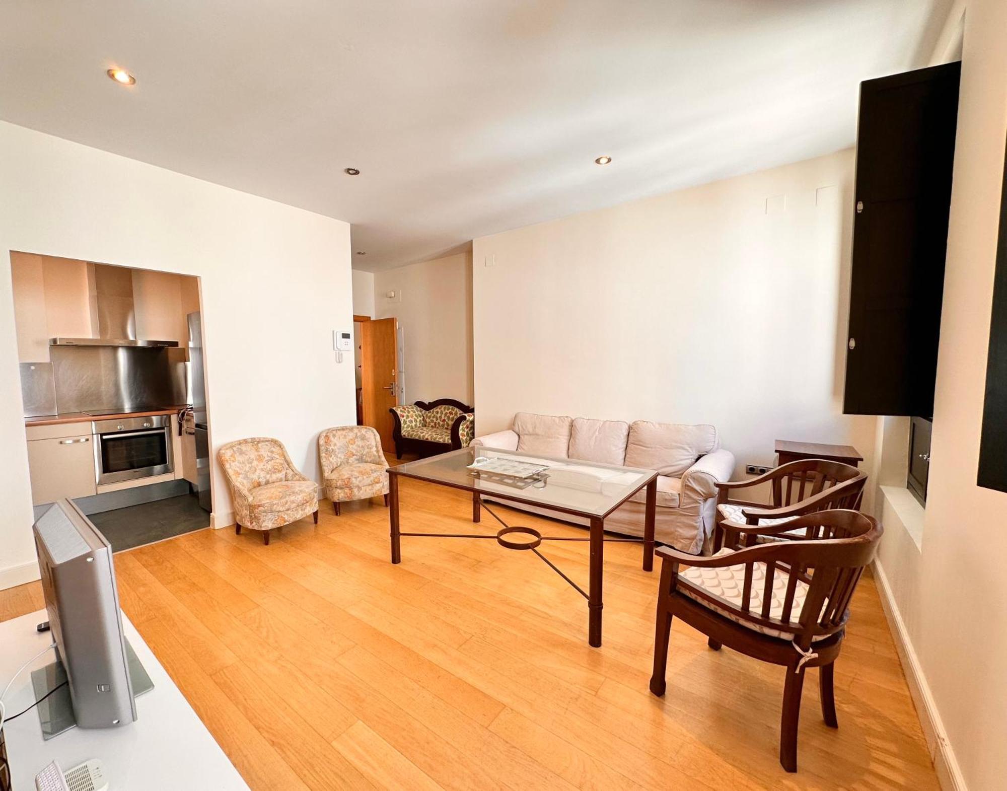 Penthouse Near Cathedral Private Rooftop Private Parking เซบีญา ภายนอก รูปภาพ